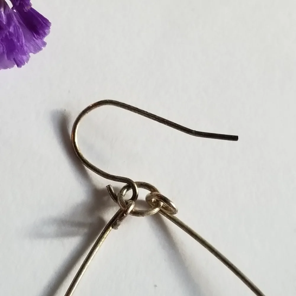 Relisted -Sparkly teardrop earrings silver tone - Picture 5 of 10